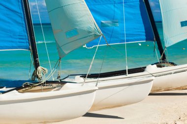 Tropikal plaj, Küba, Varadero katamaran