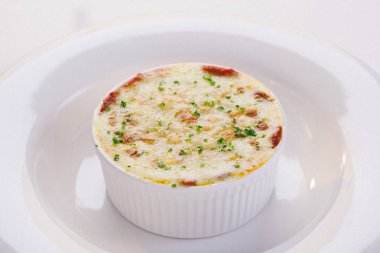 iştah açıcı lazanya İtalyan stili