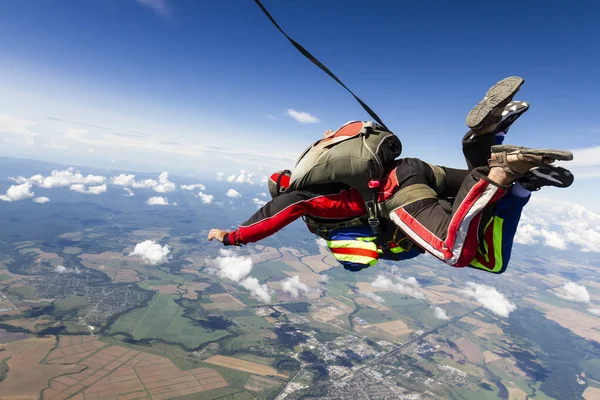 Skydiving fotoğraf. Tandem. — Stok fotoğraf