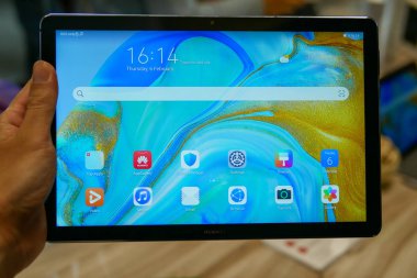 Huawei Mediapad M6 Tayland 'da açıklandı.