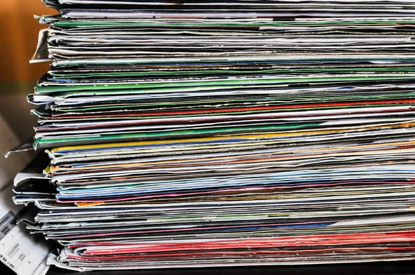 Fatura kağıt geri dönüşüm içinde kullanılacak tabloyu üzerinde