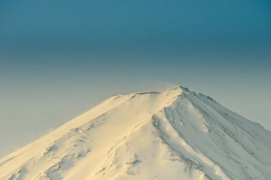 Mt. Fuji kontör sabahın erken saatlerinde kapatın