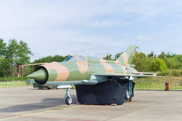 MiG-21 straaljager — Stockfoto