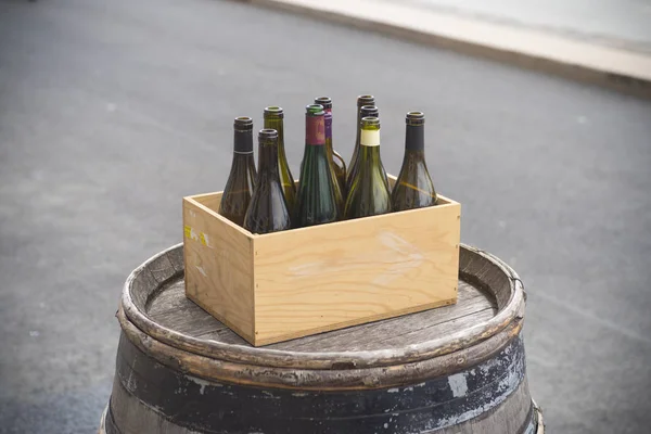 Bottiglie vuote di vino — Foto Stock