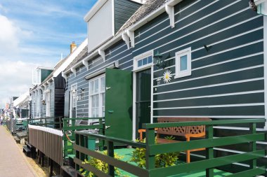 tipik Hollanda evleri