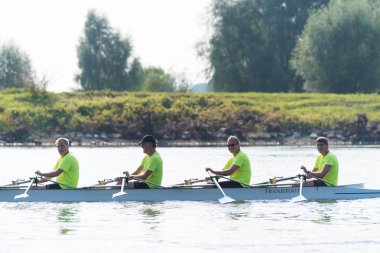 profesyonel Kano rowers