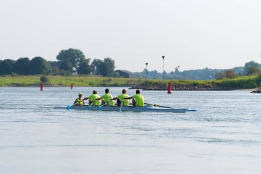 profesyonel Kano rowers