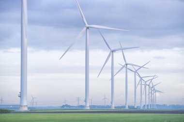 Rüzgar türbinleri sırası