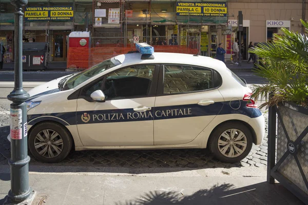 Carro da polícia italiana — Fotografia de Stock