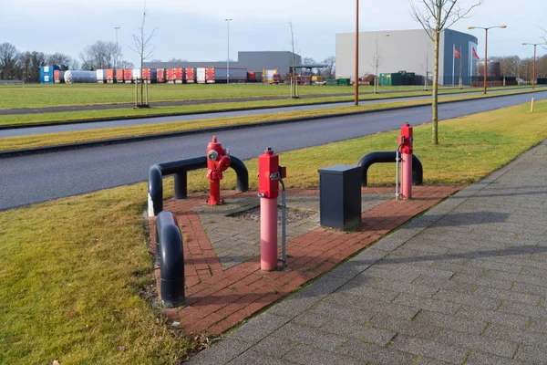 Požární hydranty na průmyslové oblasti — Stock fotografie