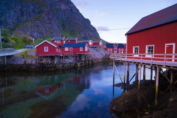 Casas típicas noruegas rojas — Foto de Stock
