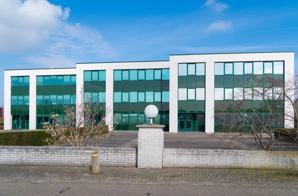 Hollanda Modern Bir Yeşil Ofis Binasının Dışında — Stok fotoğraf
