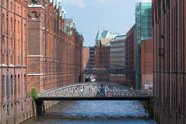 Hamburg Germany May 2018 Speicherstadt 字面意思是 仓库之城 仓库区 是世界上最大的仓库区 建筑坐落在木堆地基上 — 图库照片