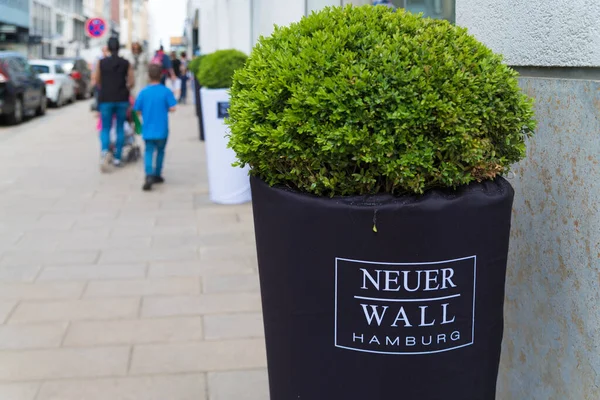 Hamburg Niemcy Maj 2018 Neuer Wall Czyli Nowy Mur Języku — Zdjęcie stockowe