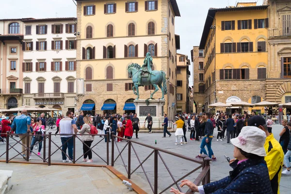 Florence Italie Avril 2019 Touristes Sur Place Piazza Della Signoria — Photo