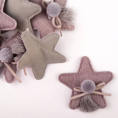 Yaratıcılık için yamalar. Mağazada ürün sunumu