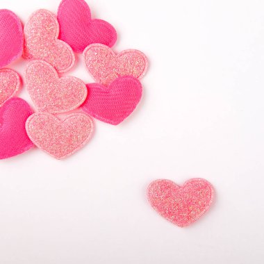 Yaratıcılık için yamalar. Mağazada ürün sunumu