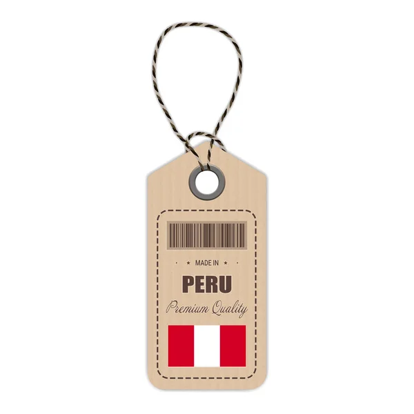 悬挂标签在秘鲁制造, 国旗图标在白色背景隔离。矢量插图. — 图库矢量图片