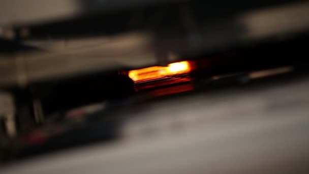 Poduction de carreaux de céramique, Four tunnel pour la cuisson de carreaux de céramique, Intérieur industriel 