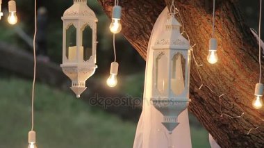 Dekoratif antika edison stil filaman woods, cam fener, lamba dekorasyon Bahçe geceleri asılı ampuller, sihirli orman, ampuller ve kızdırma orman ağacında dayan