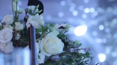 bir ziyafet salonu, çiçek, taze, güzel, gözlük, Restoran, iç, yeni yıl, yılbaşı, yılbaşı tatil dekorasyon