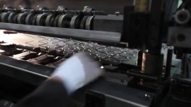 mobilya fabrikası, mobilya yatak blokları için yaylar, üretim Atölyesi, üretim hattı, derleme Baza, yatak blok üretimi için makine yaylar