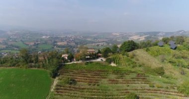 Güneş pili üstünde tepe-in dağ, alternatif enerji, güneş panelleri, çevre koruma