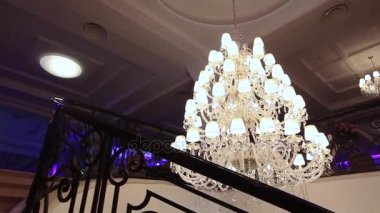 Hotel avize