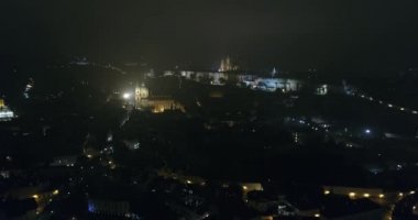Prag gece Panoraması, Panoramic St. Vitus Katedrali Prag, Prag gece şehrin ışıkları için havadan görüntüleme