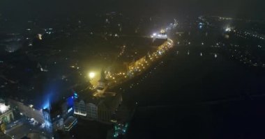 Prag gece Panoraması, Panoramic St. Vitus Katedrali Prag, Prag gece şehrin ışıkları için havadan görüntüleme