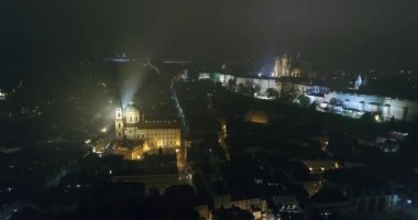Prag gece Panoraması, Panoramic St. Vitus Katedrali Prag, Prag gece şehrin ışıkları için havadan görüntüleme