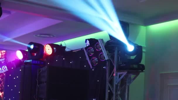 lichtshow, laser-show. Podium verlichting op een console ... lichtshow, laser-show. Podium verlichting op een console ...