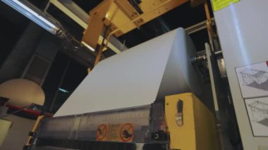 Duvar kağıdı üretiminin teknolojik süreci, duvar kağıdı üretimi. Endüstriyel iç