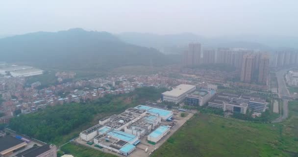 L'arco sopra la zona industriale in Cina. Cina zona industriale vista aerea — Video Stock