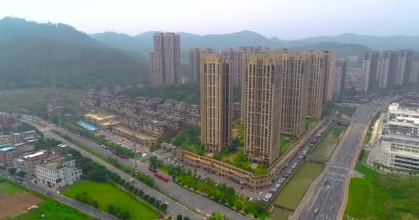 Zona de dormir en la ciudad china. Moderna ciudad hermosa, China — Vídeos de Stock