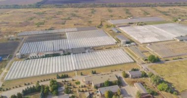 Endüstriyel fabrika, havadan büyük bir sera. Sanayi Dışı