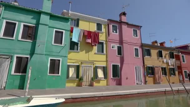 Puste ulice Wenecji podczas kwarantanny, puste ulice Wenecji, wyspa Bruno — Wideo stockowe