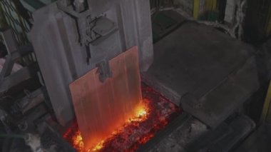Erimiş metalli fırın, ocaktaki bakır erimesi, ocaktaki bakır erimesi...