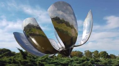 Floralis Generica, Buenos Aires, Arjantin