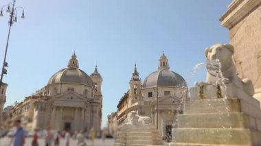 Piazza del Popolo, Santa Maria dei Miracoli Kilisesi. Piazza del Popolo 'daki Obelisk.