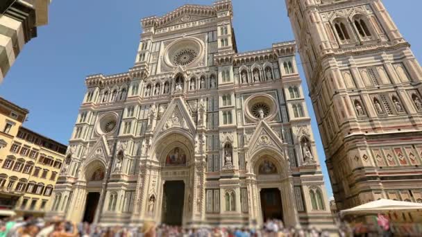 Giottos Campanile Florence, Italië. Giottos Campanile. Campanile van de kathedraal Duomo in Florence. — Stockvideo