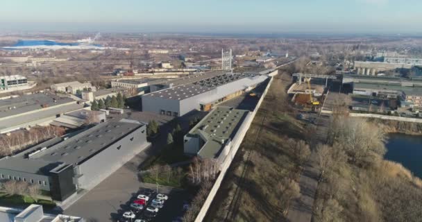新しい工場の上に、上から近代的な工場の外、空気から近代的な工場 — ストック動画