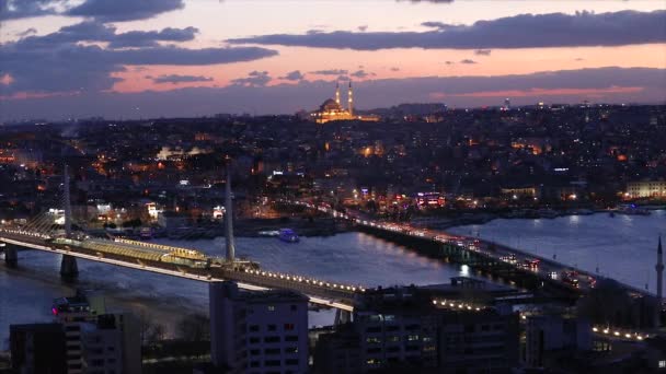 Istanbul natt vidvinkel utsikt. Istanbul, Turkiet. 10 april, 2019 — Stockvideo