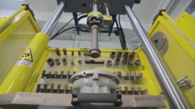 Üretimde montaj süreci, motor montajı