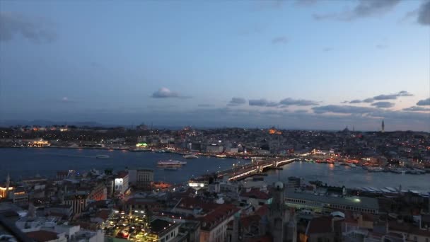 Istanbul nuit, vue sur le pont Galata et la Hagia Sophia — Video