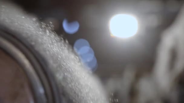 Vliesstoffe, Produktion von Vliesstoffen in einer modernen Fabrik in Großaufnahme — Stockvideo