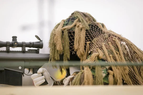 Rumänska armén sniper — Stockfoto