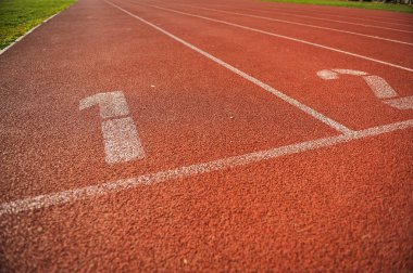 Atletizm yolları takip