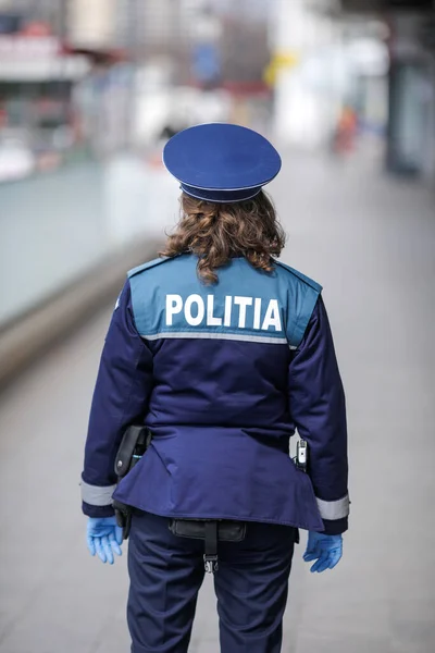 Bucarest Romania Marzo 2020 Agente Polizia Rumena — Foto Stock