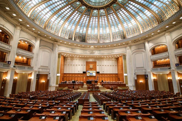 Бухарест Румунія Травня 2020 Румунські Члени Парламенту Беруть Участь Засіданні — стокове фото